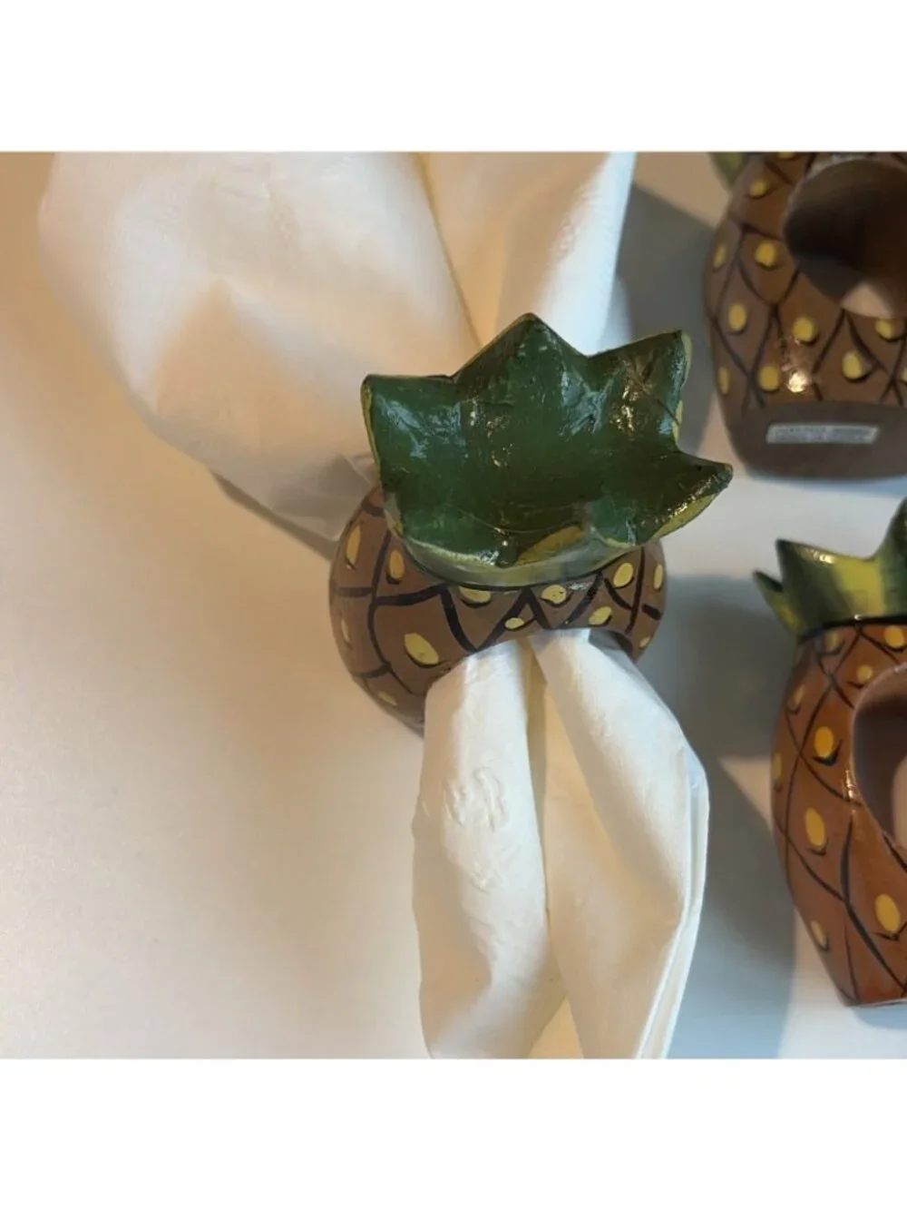 8 Vintage Wooden Painted Pineapple Napkin Rings Table Decor Tiki New England